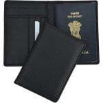 Porta pasaporte de cuerina negra, con bolsillos internos - Imagen 2