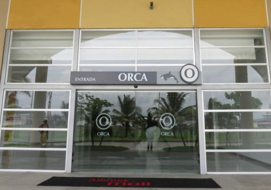 2796.jpg Publicidad en la entrada de albrook mal (orca) - Imagen 1